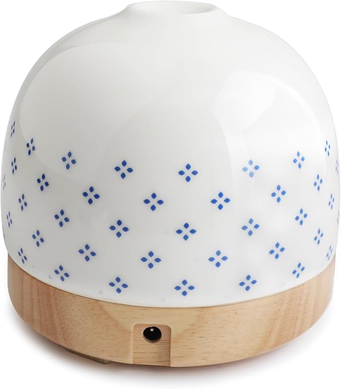 Essential Ceramic Diffuser Round Aroma Luruxy Porcelain Diffuser Luxury 300ml Night Light Captivating Exquisite Blue and White Patterned Elegance Nano Water Mist Humidifier