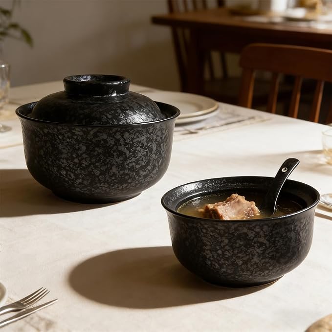 25 Oz Black Microwavable Ramen Bowl with Lid, Spoon & Chopsticks - Large Ceramic Japanese Soup Bowl, Korean Style Clay Pot for Noodles, Soup & Rice