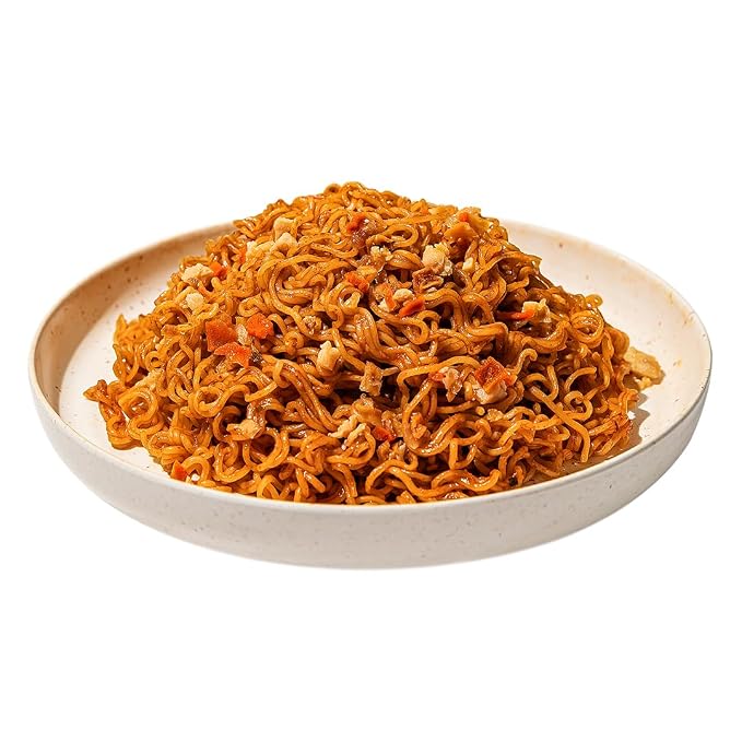 Maruchan Fire Yakisoba, Spicy Beef Flavor – Stir-Fried Japanese Instant Ramen Noodles, High Protein Microwavable Meal – 3.99 Oz. (8 Pack)