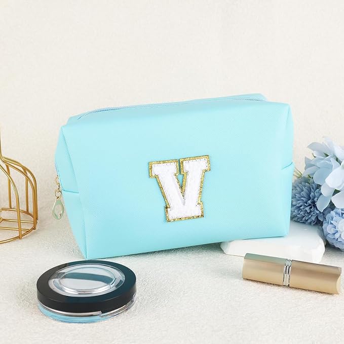 URSKYTOUS Gifts for Girls Initial Makeup Bag Personalized Cosmetic Bag with Zipper Cute Travel Toiletry Bag Waterproof PU Preppy Makeup Pouch Birthday Gift for Teen Girls Women(Blue V)
