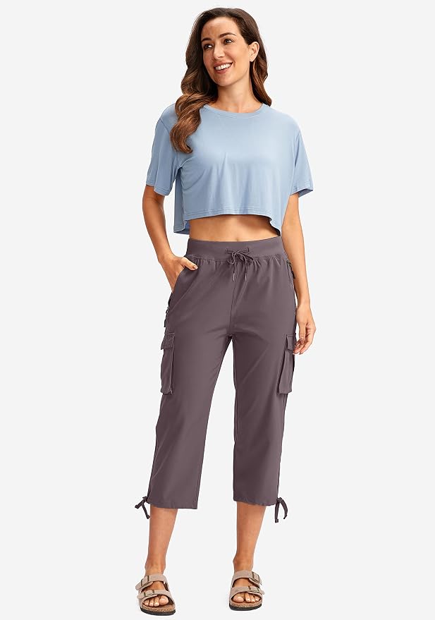 Soothfeel Women's Cargo Capris Pants with 6 Pockets Lightweight Quick Dry Travel Hiking Summer Pants for Women Casual
