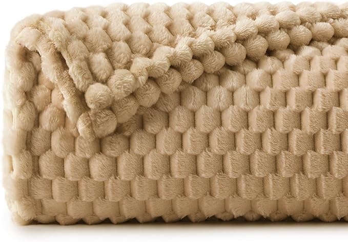 BEDELITE Camel Twin Blanket for Couch, Soft Cozy Gifts for Women, 60 * 80 | 3D Jacquard Decorative Fleece Blanket, Super Soft Plush Throws, Cute Birthday Gift for Women & Men, Suitable for All Seasons