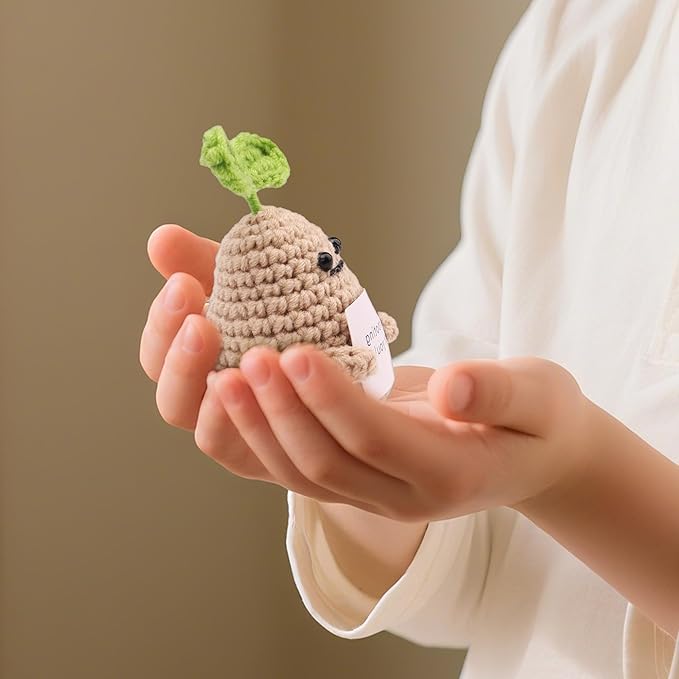 Crochet Potato Plush with Positive Message, Emotional Support Stuffed Animal for Desk Decor, Handmade Tiny Friend with Inspirational Card, Funny Gifts for Women Office Accessories, 1 Pack