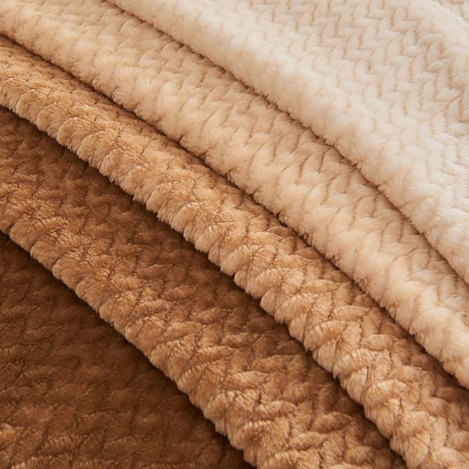 NEWCOSPLAY Fleece Leaves Pattern Throw Blanket, Ombre Brown, 50"x60" | Super Soft Throw Blanket, Lightweight Cozy Bed Sofa Blanket, Premium Silky Flannel Fleece, Travel Blanket for All Season Use