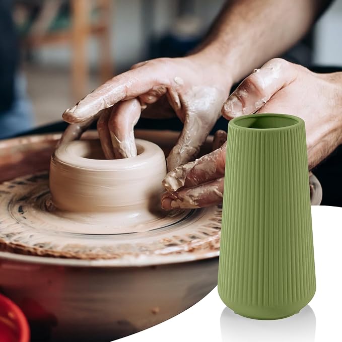 Saga Green Ceramic Vase, GUKJOB Small Cute Flower Vase for Pampas Grass, Home, Living Room, Dining Table, Farmhouse, Office Decor, Bedroom, Table, and Kitchen Shelf (Saga Green)