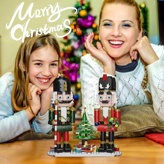 Christmas Nutcracker Building Kit with LED Light, Xmas Decorative Nutcracker Building Sets, Contains Christmas Tree, Wreath, Cane,Compatible with Lego Festival Gift (690 Pieces)