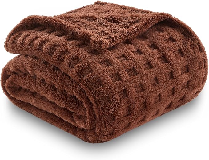 NEWCOSPLAY 3D Waffle Checkered Flannel Twin Blanket, Coffee, 60"x80" | Super Soft Cute Lightweight Decorative Premium Silky Fleece Blanket for Couch Sofa Bed, Gift for Women Men, All Season Use