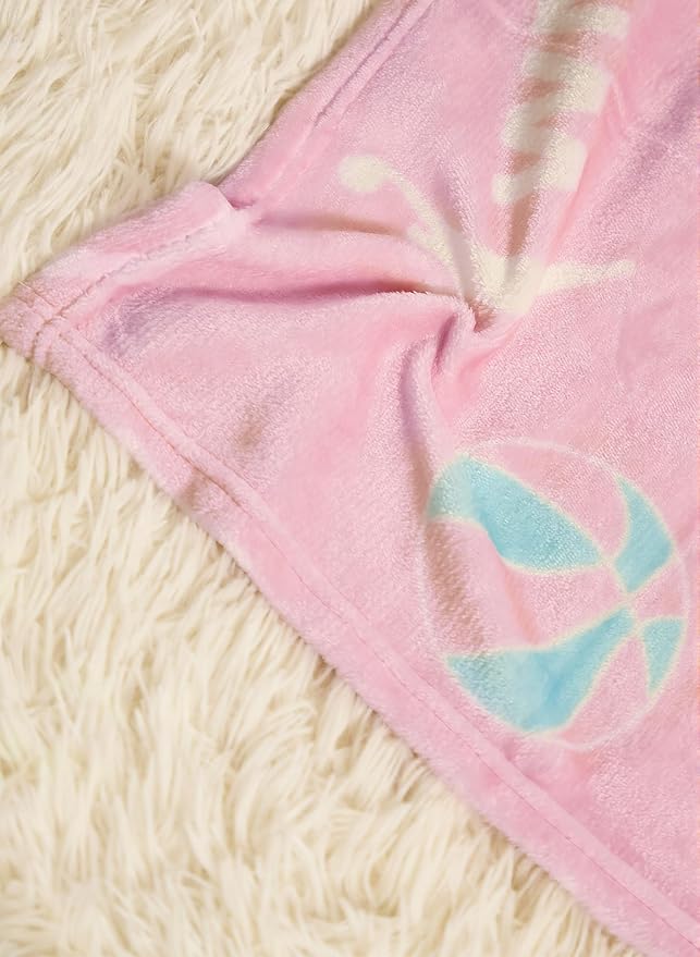 Northwest Disney Minnie Mouse Plush Throw Blanket, 46" x 60" Silk Touch Soft Fleece Blanket for Kids & Adults, Officially Licensed