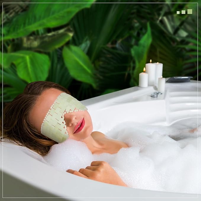 Hercicy 4 Pcs Jade Eye Mask Green Jade Stone Facial Cooling Mask for Alleviate Puffiness Face Massage Relax Eyes Relieve Migraine Meditation Beauty (Green)