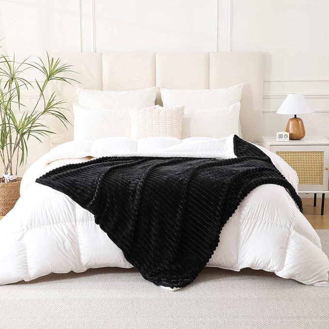 Black Sherpa Fleece Throw Blanket 50”×60” for Couch Sofa Bed | Double Side Soft Fuzzy Cozy Plush Thick Flannel Blanket with Striped Design Gift for Adults,Woman