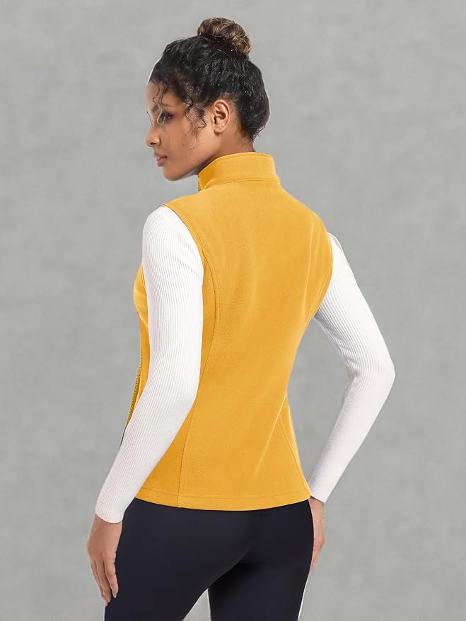 MAGCOMSEN Women's Fleece Vest Outerwear Sleeveless Lightweight Zip Jackets Warm Soft Vests with Zipper Pockets