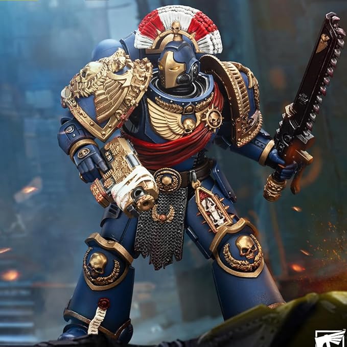 JOYTOY Warhammer 40,000 1/18 Action Figure Ultramarines Relic Secundus Armour with Artificer Bolt Rifle, chainsword and Bolt Pistol Collection Model Birthday Gifts