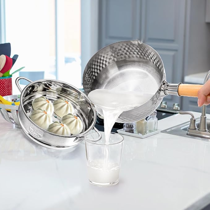DEAYOU Stainless Steel Saucepan with Steamer, 1.2 Quart Yukihira Sauce Pan with Lid, Traditional Japanese Small Cooking Pot with Wood Handle and Two Side Spouts for Milk, Ramen, Soup, Tempura, 7"