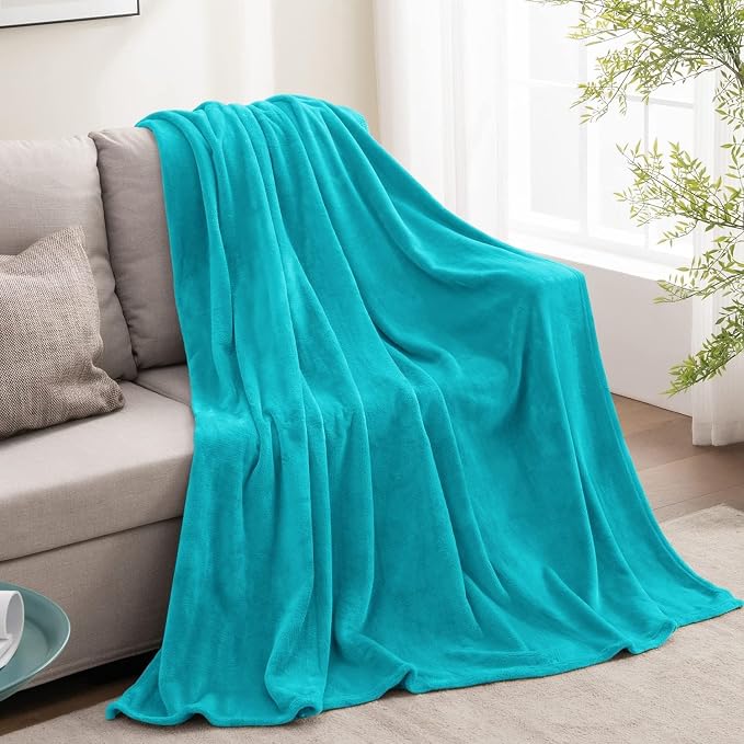 BEDELITE Fleece Blanket Soft Plush Throw for Couch Peacock 50"x70" | Ultra Soft Fleece, Plush Microfiber, Lightweight Warmth, All Season Comfort, Fade Resistant, Machine Washable, Couch Sofa Bed