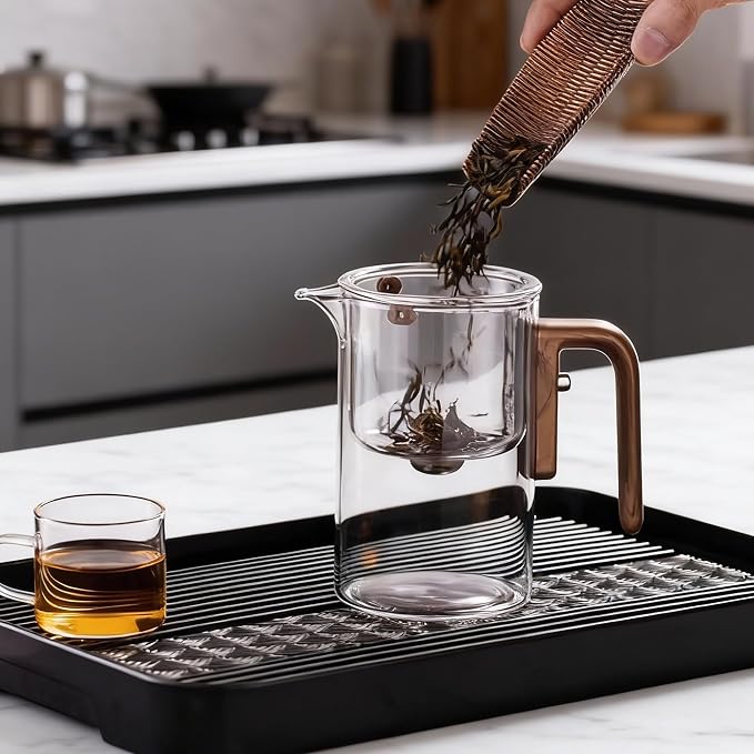 Enchanted Tea Pot, Magic Tea Pot for Loose Leaf Tea Steeper, Heat Resistant Borosilicate Glass Teapot with Tea Infuser, Ideal Gift for Tea Lovers - 20 oz (600 ml)