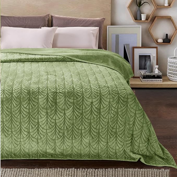 Whale Flotilla Flannel Fleece Fall Bed Blanket King Size, Olive Green | Lightweight Breathable Soft Bedspread, Plush Fluffy Coverlet Chevron Design Decorative Blanket for Home Life, 90x104 Inch