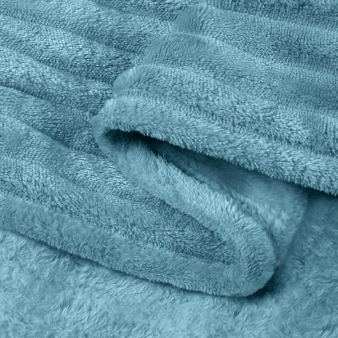 BEDELITE 3D Ribbed Washed Blue Fleece Twin Blanket for Bed, 60x80 Inch | Soft Warm Decorative Fluffy Blanket, Cozy Plush Lightweight Fuzzy Throw Blanket for Couch Sofa Room Decor, Gift for Women