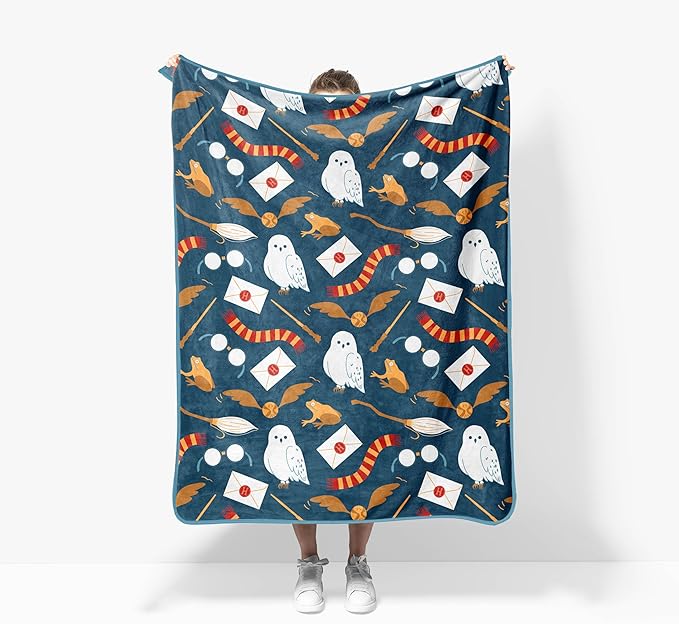 Jay Franco Kids Plush Throw Blanket – Soft & Cozy Fleece Throw for Bedroom & Couch Décor, Official Licensed Product, Blue - Harry Potter, 40x50 - Travel Blanket