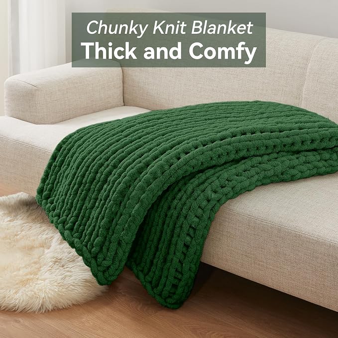 Negwoo Chunky Knit Throw Blanket, Knitted Throw Chenille Yarn, 60"*80" | Soft Thick Cable Knitted Blankets, Handmade Big Thick Blanket, Machine Washable Cute Comfy Blanket for Home Decor,Grass green