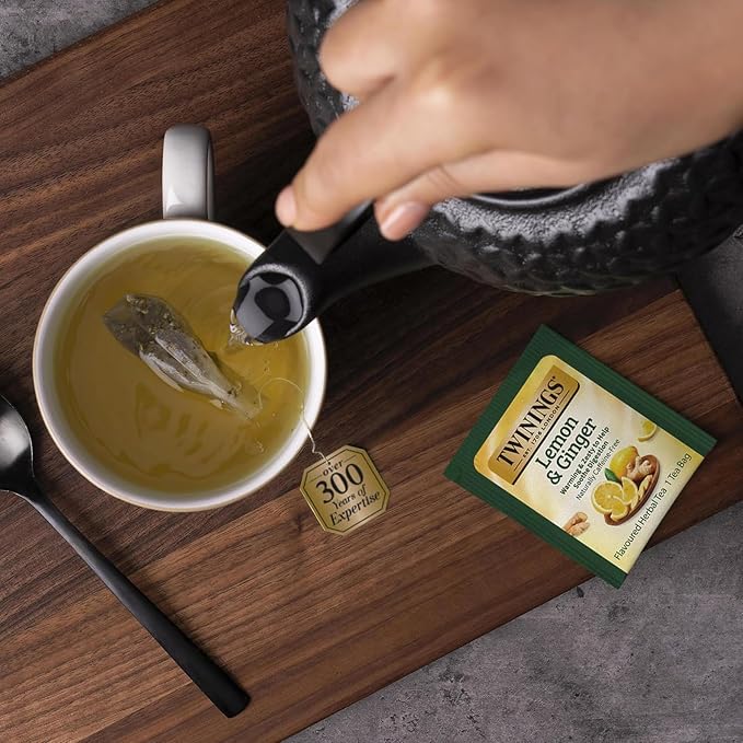 Twinings Herbal and Green Tea Bag Sampler, Assortment Variety Pack (40 Count) 20 Different Flavours for Tea Lovers: Her, Him, Women, Men, Couples, Family, Friends, Coworkers