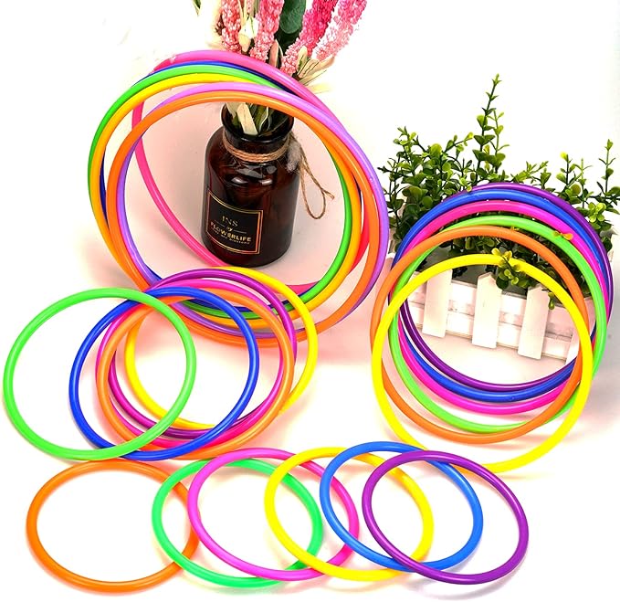Topbuti 24 Pcs Multicolor Plastic Toss Rings Ring Toss Game Carnival Rings for Speed and Agility Practice Games, Garden Backyard Outdoor Games, Bridal Shower Game, Game Booth (4 Sizes)