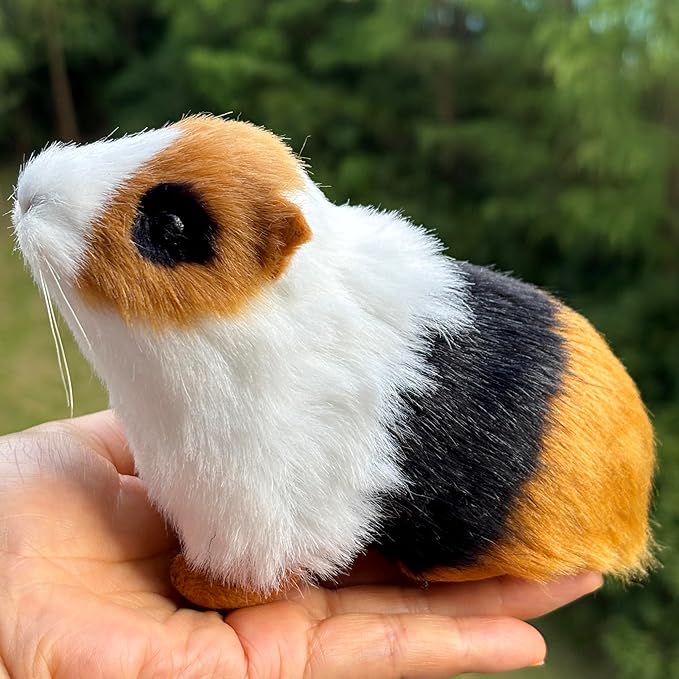 Realistic Guinea Pig Figurine – Lifelike Tri-Color Hamster Stuffed Animal, Faux Fur Pet Replica for Shelf, Desk & Home Decor, Collectible Gift for Rodent Lovers