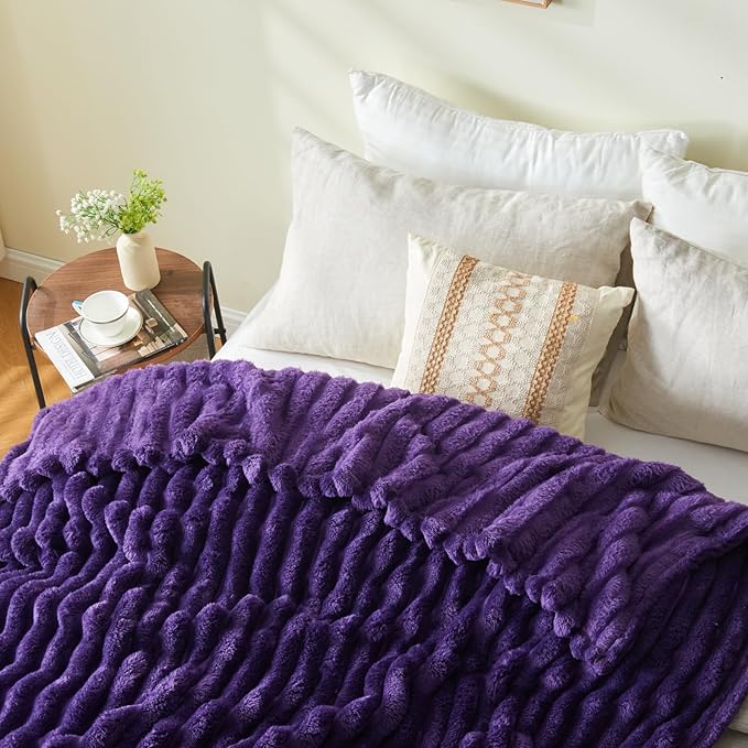 NEWCOSPLAY Super Soft King Blanket Purple Premium Silky Flannel Fleece 3D Ribbed Jacquard Lightweight Bed Blanket All Season Use (Purple Ribbed, King(90"x110"))