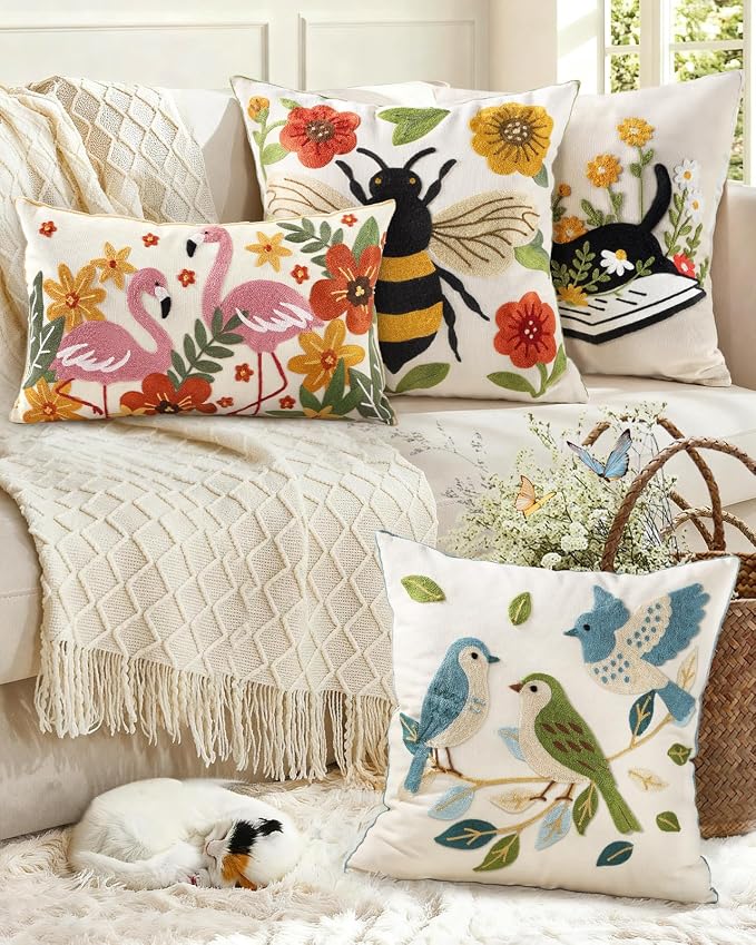 Animal Embroidered Lumbar Pillow Cover 20x12 Inch, Flamingos Floral | Decorative Throw Pillow Cover, Boho Floral Cushion Cases with Hidden Zipper, Cottagecore Decor for Couch, Sofa, Bed