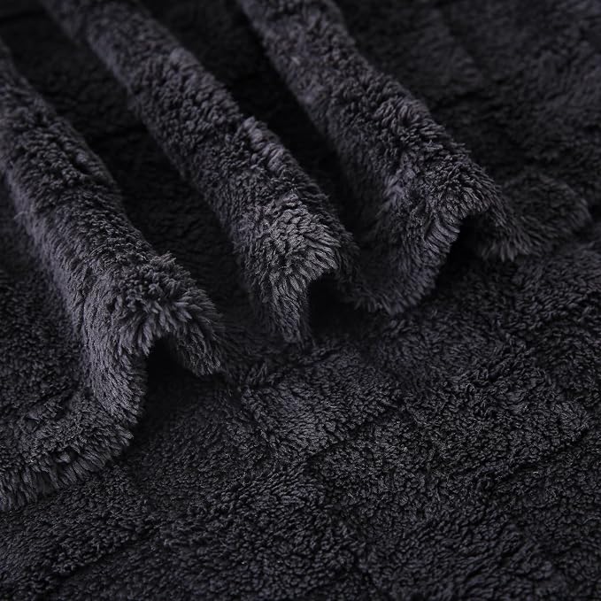Black Fleece Throw Blanket 50”×70”Checkered Design for Couch Sofa | Super Soft Cozy Plush Microfiber 3D Square Pattern Flannel Blanket for Bed Lightweight for Adults,Women