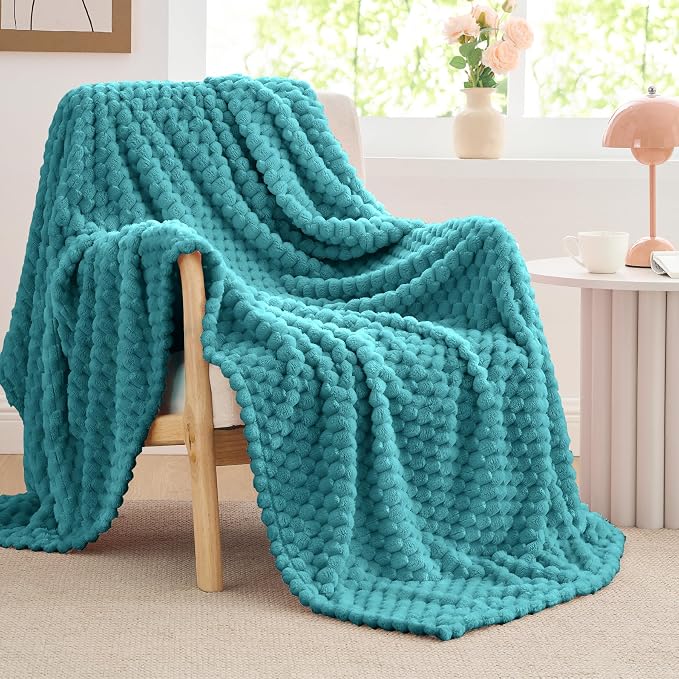 BEDELITE Teal Throw Blanket for Couch, Soft Cozy Gifts for Women, 50 * 60 | 3D Jacquard Decorative Fleece Blanket, Super Soft Plush Throws, Cute Birthday Gift for Women & Men, Suitable for All Seasons