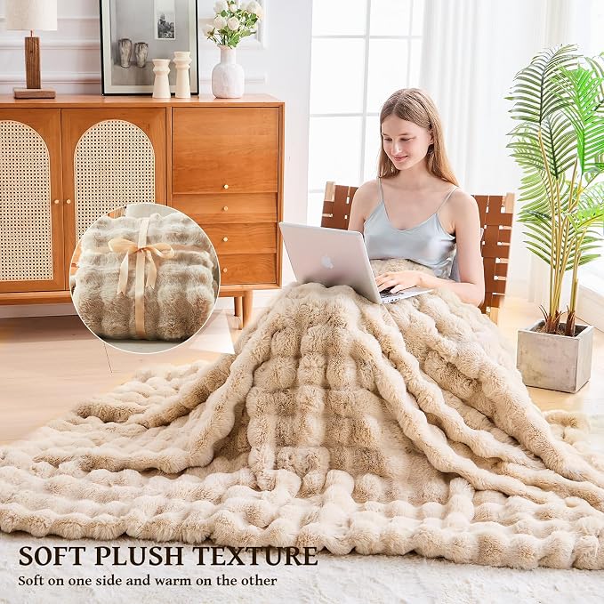 Faux Fur Throw Blanket for Couch, 1000 GSM Cozy Fuzzy Fluffy Soft Plush Thick Bubble Sherpa Blanket for Sofa Bedroom Living Room, Mothers Day Birthday Gifts for Women Home Decor