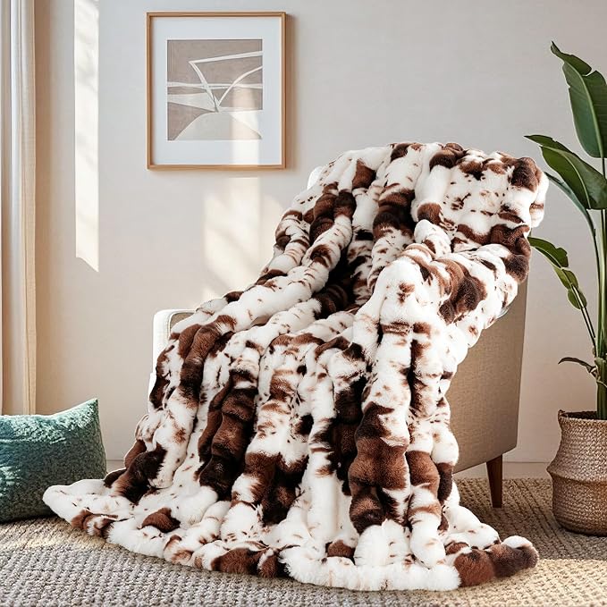 Cow Print Blanket for Couch, Faux Fur Throw Blanket, Super Heavy Warm Cozy Blankets for Bed Sofa, Bubble Plush Fuzzy Soft Mink Blanket for Living Room Bedroom, Cow Brown