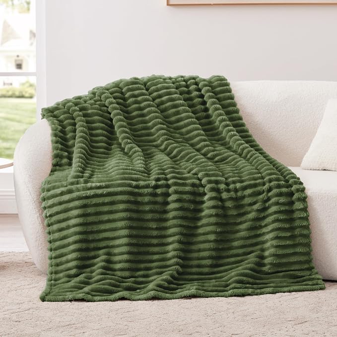 EXQ Home Gentle Soft Fleece Throw Blanket – Cozy Lightweight Blanket for Couch Bed – All-Season Warm Fuzzy Flannel Blanket for Women Mom Her – Gifts for Birthday(50"x60",Olive Green)