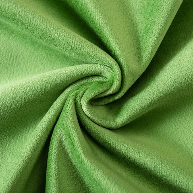 Throw Pillow Covers Set of 2 Velvet Cushion Covers 14x14,Apple Green | Decorative Pillow Covers with Invisible Zipper for Couch Sofa Bed Living Room Bedroom Home Decor