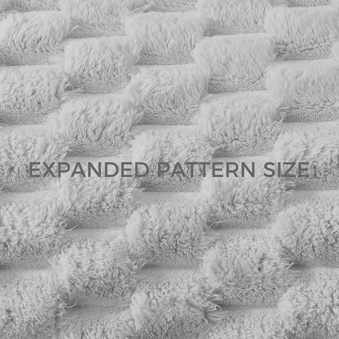 Whale Flotilla Soft 3D Fleece Throw Blanket for Couch & Bed, Light Grey | Super Cozy Lightweight Plush Fluffy Throw, Luxury Decorative All‑Season Couch Cover Blanket for Sofa & Office Chair, 50"x60"