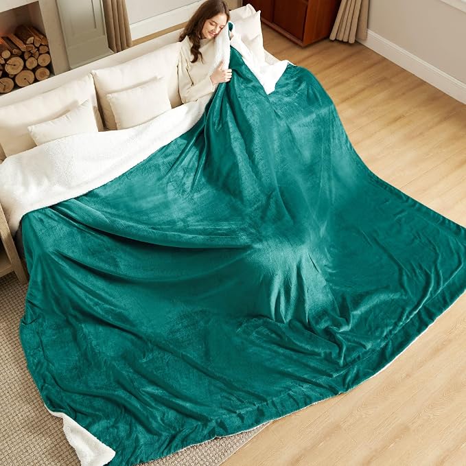 Bedsure GentleSoft Sherpa Fleece Cal King Blankets for Bed, Non-Heated, Thick and Warm Oversized Throw for Women and Men, Soft Fuzzy Plush Large Blanket for Winter, Forest Green, 112x98 Inches