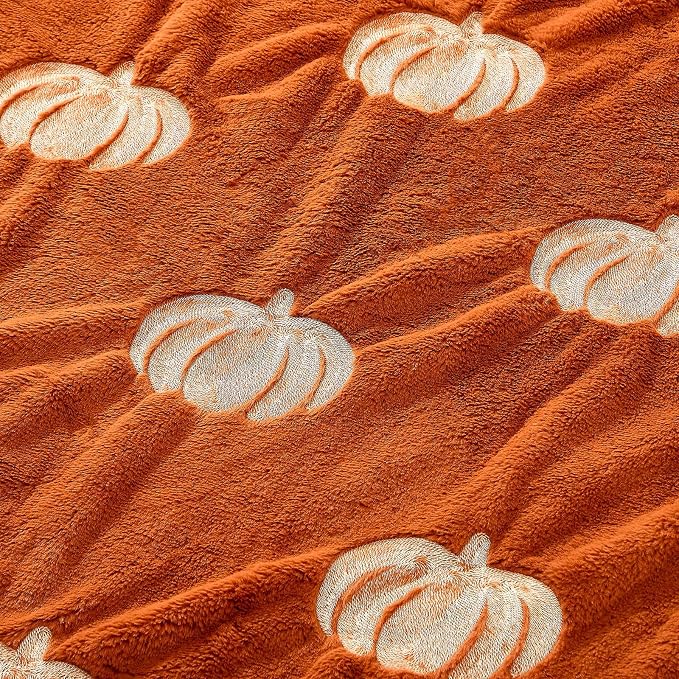 Tegeme Fall Halloween Pumpkin Throw Blanket 50" x 60", 3D Pumpkin Pattern Faux Rabbit Fur Fleece Blanket, Soft Cozy Rust Autumn Throw for Couch Sofa Bed, Thanksgiving Gift for Women Mom(Light Orange)