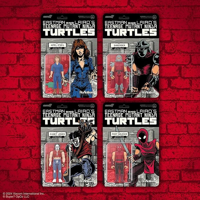 Super7 Teenage Mutant Ninja Turtles April O'Neil (Comic Color) - 3.75" TMNT Action Figure with Accessories Classic Cartoon Collectibles