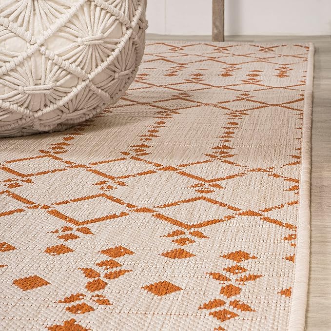 JONATHAN Y Moroccan Geometric Indoor Outdoor Square Area Rug 5X5 Cream/Orange, Ourika Textured Weave for Backyard, Patio, Porch, Easy-Cleaning, High Traffic, Pet-Friendly, Non-Shedding (SMB108O-5SQ)
