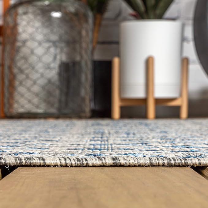 JONATHAN Y Moroccan Geometric Indoor Outdoor Round Area Rug 8 Ft Light Gray/Navy, Ourika Textured Weave for Backyard, Patio, Porch, Easy-Cleaning, High Traffic, Pet-Friendly, Non-Shedding SMB108A-8R