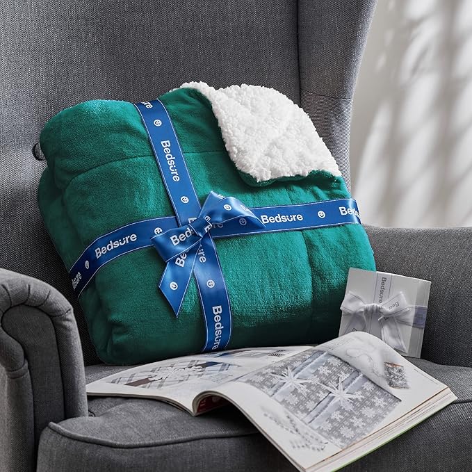Bedsure GentleSoft Sherpa Fleece Throw Blanket for Couch, Non-Heated, Thick and Warm Throw for Women and Men, Soft Fuzzy Plush Blanket for Winter, Room Home Decor Gifts, Forest Green, 50x60 Inches