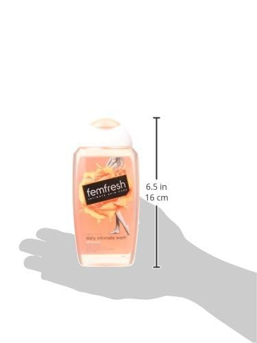 Femfresh - Daily Intimate Wash - with Soothing Aloe Vera - pH-Balanced - 250ml