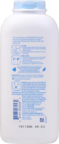 Johnson's Baby Powder with Naturally Derived Cornstarch, Aloe & Vitamin E for Delicate Skin, Hypoallergenic, Free of Parabens, Phthalates & Dyes for Gentle Baby Skin Care, 15 oz (Pack of 3)