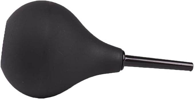 Premium Vaginal Douche and Enema Cleaner，Enema Bulb for Men, Anal Douche for Women,Say Goodbye to Discomfort and Odor (220-black)