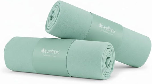 Wellrox Microfiber Hand Towel- Absorbent Sweat Towels, Workout Towels for Women- Yoga Mat Towel for Pilates, Hot Yoga, Gym Workouts (2 Pack, Green)