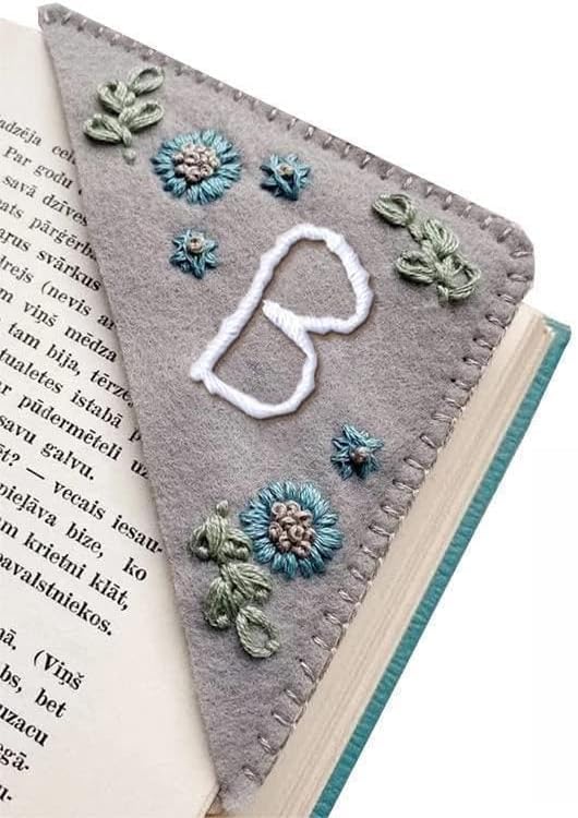 MOTEERLLU Personalized Hand Embroidered Corner Bookmark,Felt Triangle Page Stitched Handmade Bookmark,Unique Cute Flower Letter Embroidery Bookmarks Accessories for Book Lovers(Winter-b)