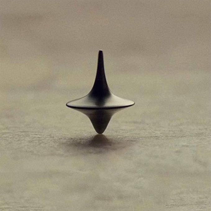 4 Pcs Accurate Spinning Top,Portable Precision Metal Premium Exquisite Perfect Balance Desktop Gyro Toys Vintage Totem Zinc Alloy Toy Spinning Top Desk EDC Little Fidget Toy Spinning Tops