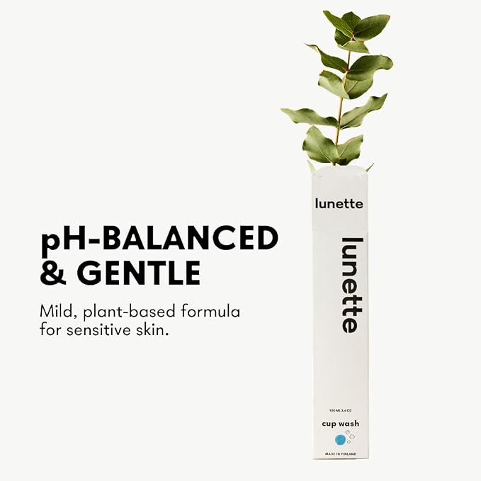 Lunette Menstrual Cup Wash – pH‑Balanced Cup & Disc Cleanser - 100 ml | Silicone‑Safe, Vegan, Lemon & Eucalyptus, Removes Cup Residue, Travel‑friendly, Made in Finland