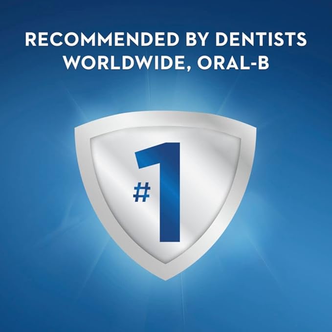 Oral-B Kid's Battery Toothbrush Featuring Marvel's Avengers, Soft Bristles, for Kids 3+ (Character May Vary)