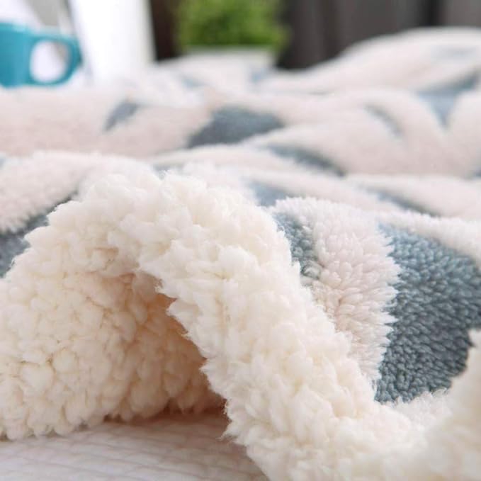 LOMAO Sherpa Fleece Blanket Gifts for Mom Dad Cozy Soft Throw Blanket for Women Men Birthday Gifts Dual Sided Couch Sofa Bed Blanket (Light Blue, 71''x80'')